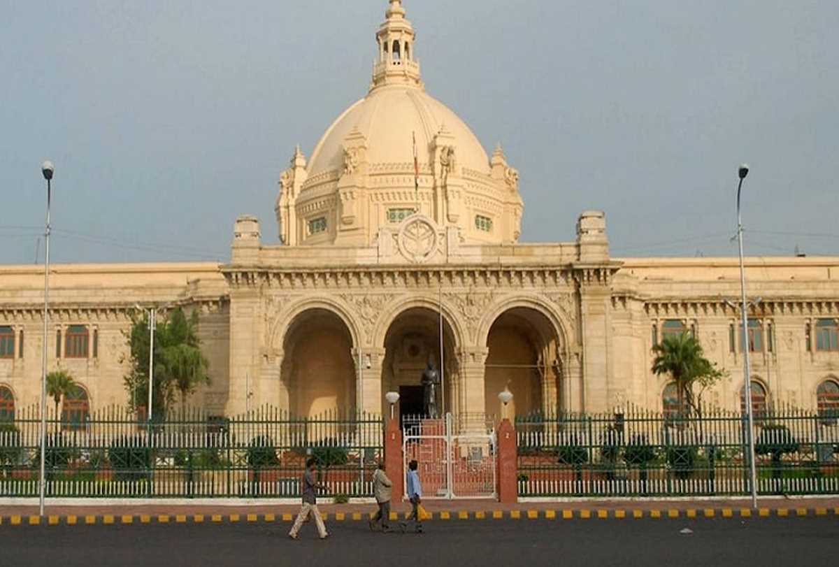 विधानसभा का मानसून सत्र आज से, सपा विधायक पैदल मार्च कर पहुँचेंगे विधान भवन